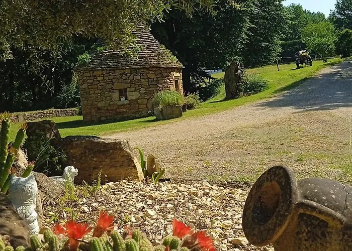 Imperial 3* Puy-lʼÉvêque